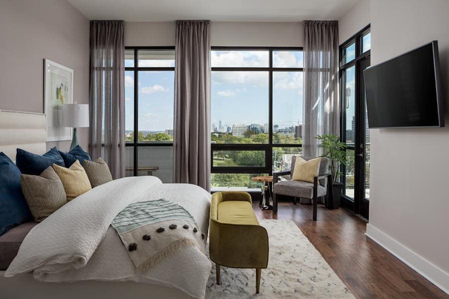 Bedroom view of downtown Nashville, Tennessee from Luxury High Rise Condo Penthouse