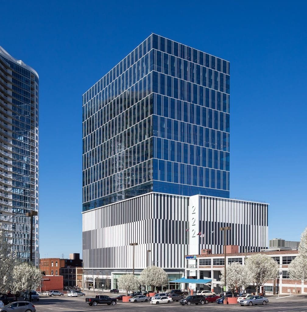 222 2nd Avenue South Office Tower Nashville Exterior Architecture Daytime Full