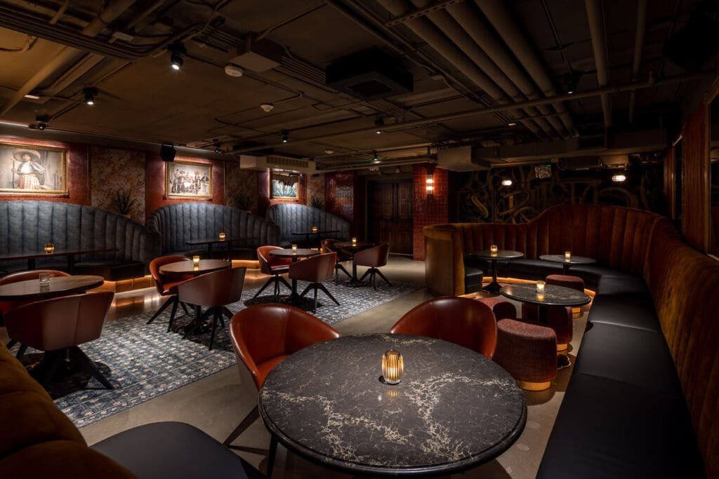 Pushing Daisies Margarita Bar in Downtown Nashville - Architectural Photographer