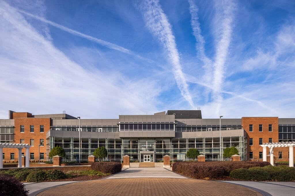 University of Alabama at Huntsville - Grounds